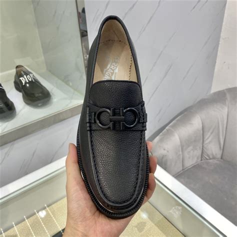 fake ferragamo flats